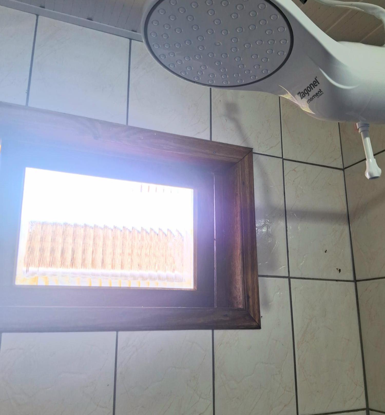 Pousada Chales Do Atlantico Sc อิตาโปอา ภายนอก รูปภาพ